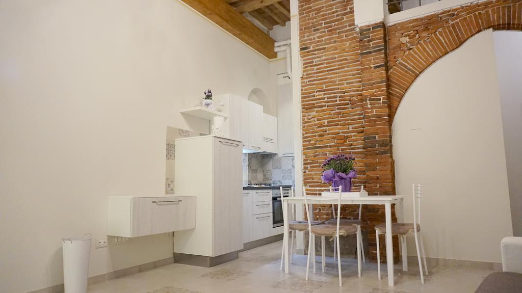 לוקה Alessandra Apartment מראה חיצוני תמונה